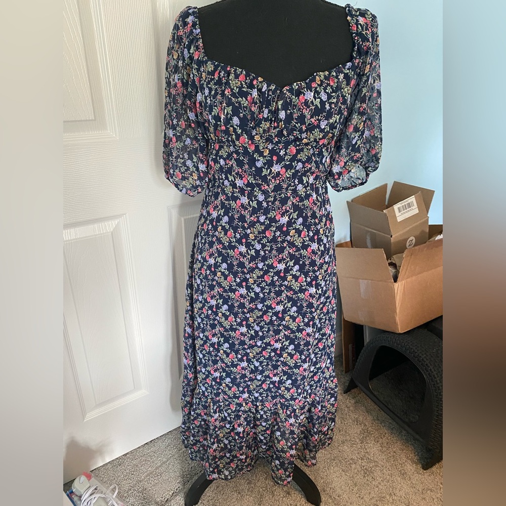Lulus Sweet Attitude Navy Blue Floral Print Backless Midi Dress in Medium